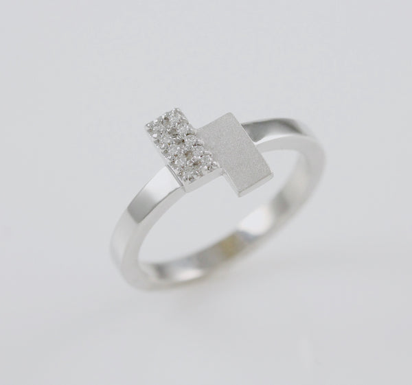 14k White Gold Diamond Ring - #60750